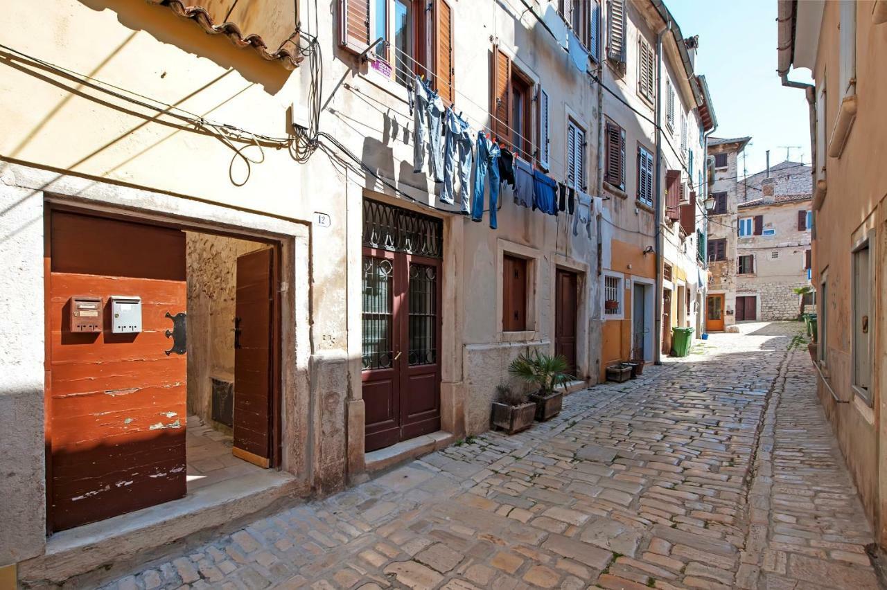Deluxe Studio G 12 Rovinj Bagian luar foto